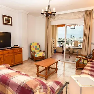https://carabeo-2000-21-nerja.1costadelsol.com
